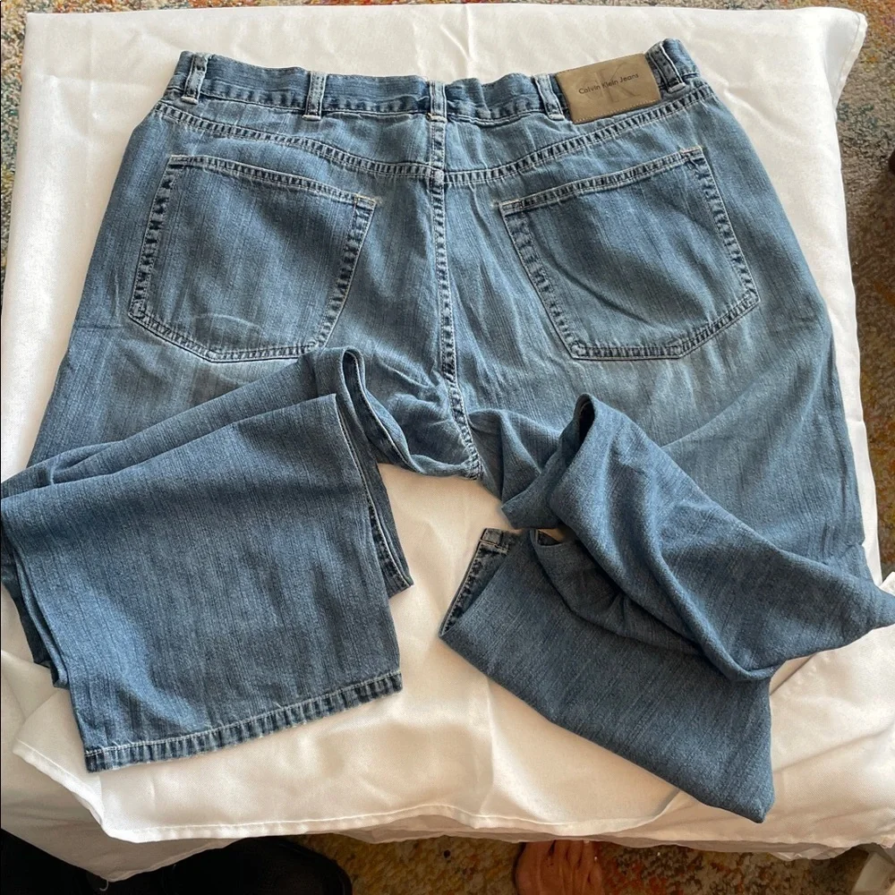 Calvin Klein Jeans Relaxed Fit in Light Blue